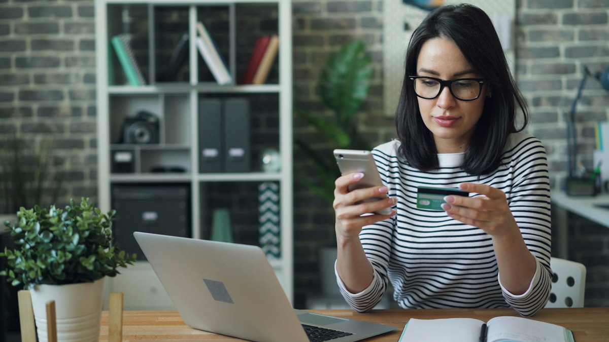 Ao criar a minha loja virtual, já começo a vender imediatamente?